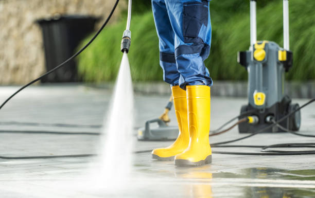 Why Choose Our Certified Pressure Washing Experts for Your Project Needs in Mapleton, UT?